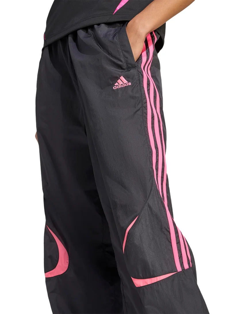 adidas Originals Adicolor Teamgeist Oversized Sweatpants