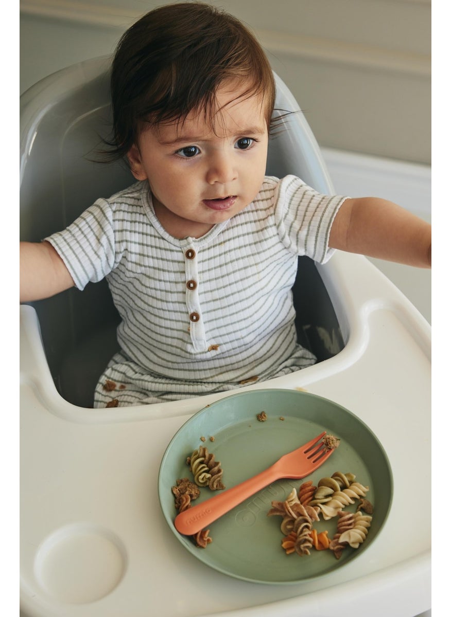 Let's Be Child 2-Piece Round Plate Sage Green-Vanillia  - Image 2