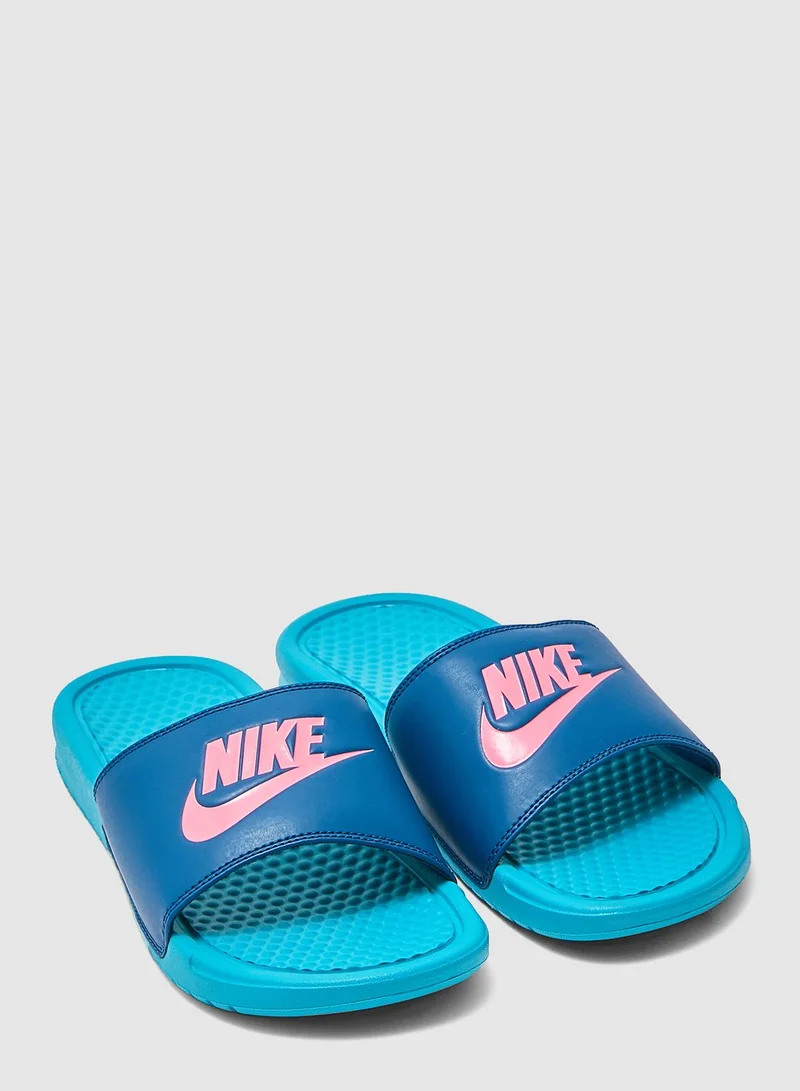 Nike Benassi JDI Slides