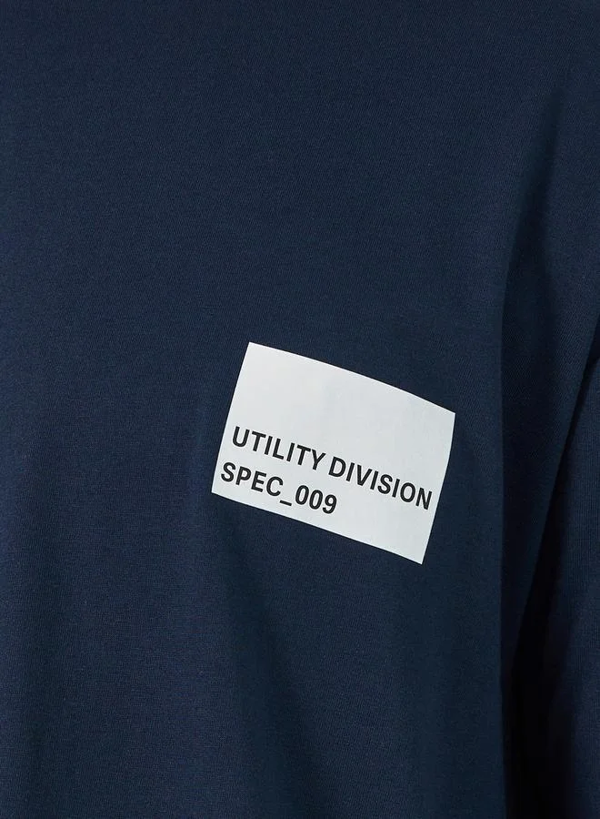 Styli Styli Minimal Chest Sticker Print Oversized T-Shirt