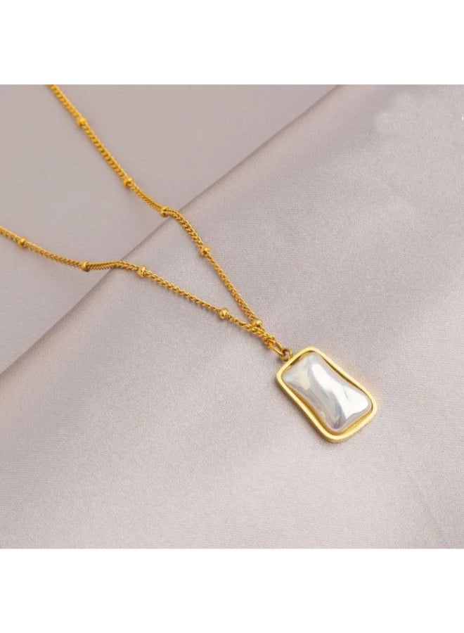 The Black Pearl Accessories Golden Stainless Steel Glowy White Clamshell Penant Necklace - Image 5