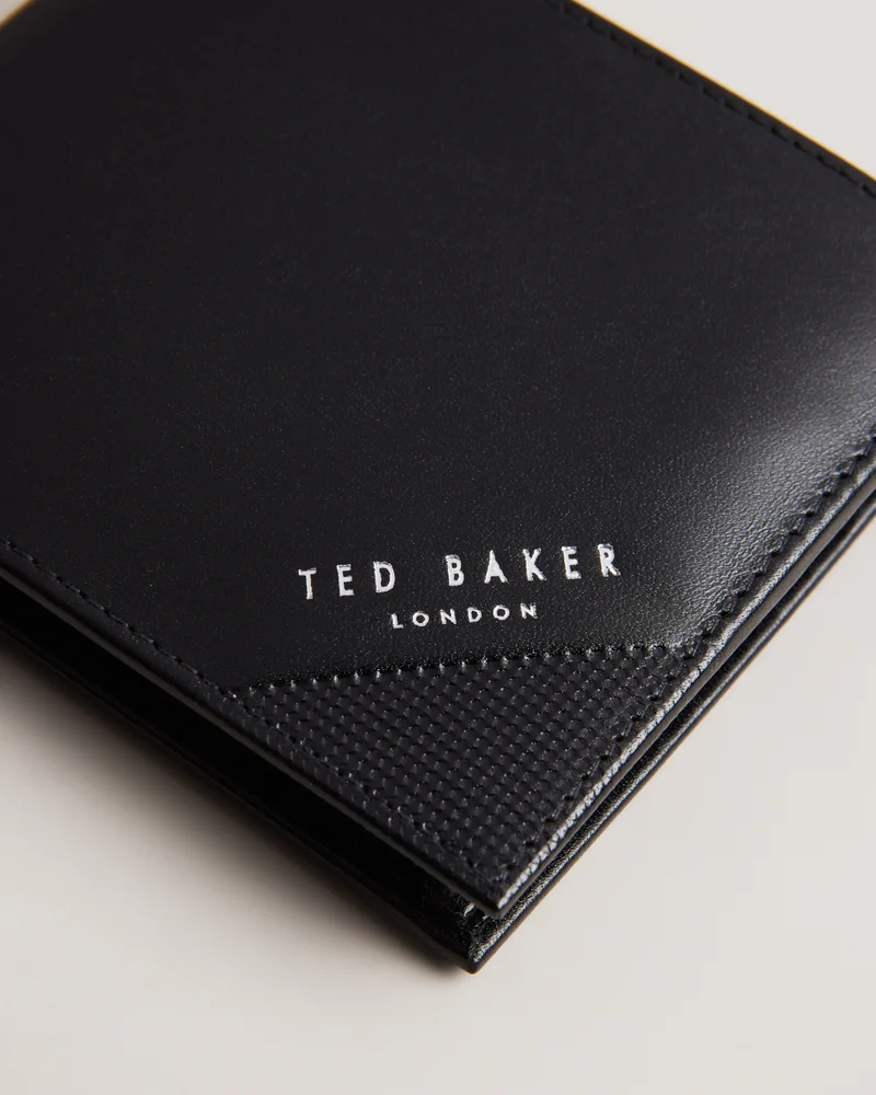 تيد بيكر Leather Bifold Wallets