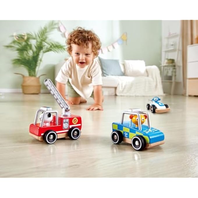 WILD RIDERS VEHICLE - POLICE CAR | WOODEN PUSH AND GO CAR | ARTICULATED FEATURES FOR ROLE-PLAY | DEVELOPS FINE MOTOR SKILLS | SAFE AND DURABLE TOY FOR AGES 18+ MONTHS - Image 4