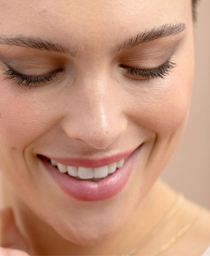 Ere Perez - Natural Arnica All-Cover Pot Concealer | Med-Full Coverage, Satin Finish, Calming, Nourishing | Vegan, Cruelty-Free, Clean Beauty (Honey, 0.18 oz | 5 g) - Image 4