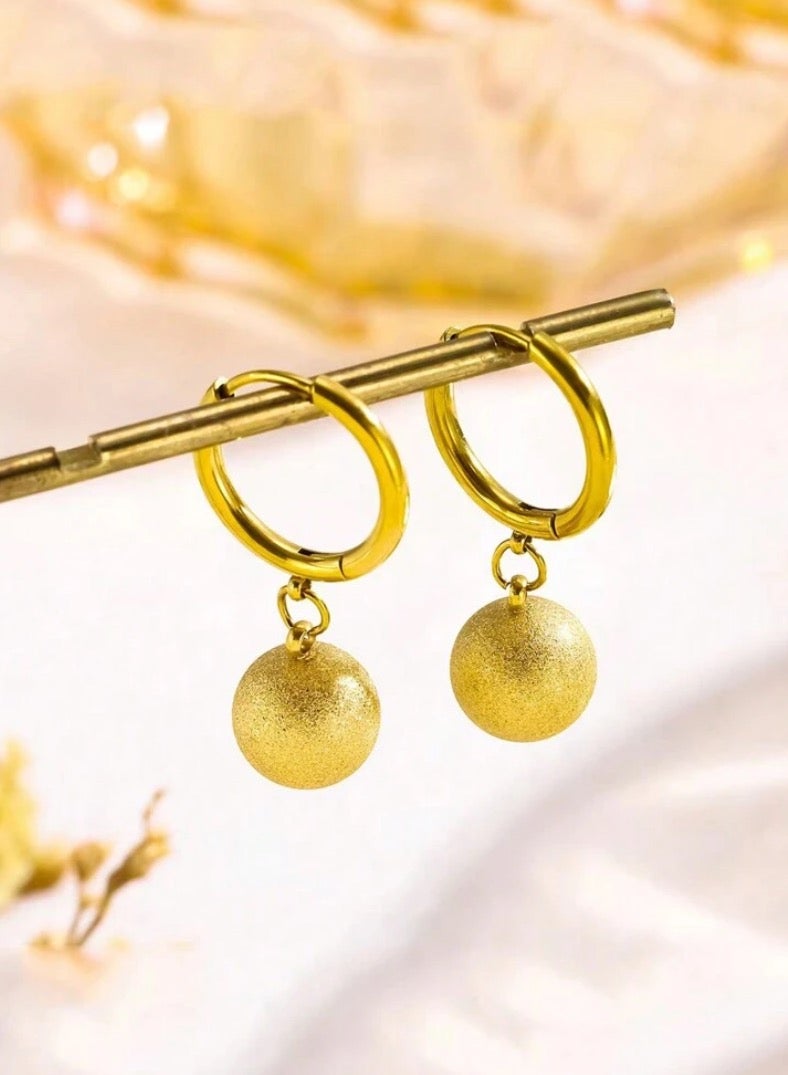 إيكوال حلق اذن نسائي من الاستانلس ستيل دائري أنيق وعالي الجودة - Image 2