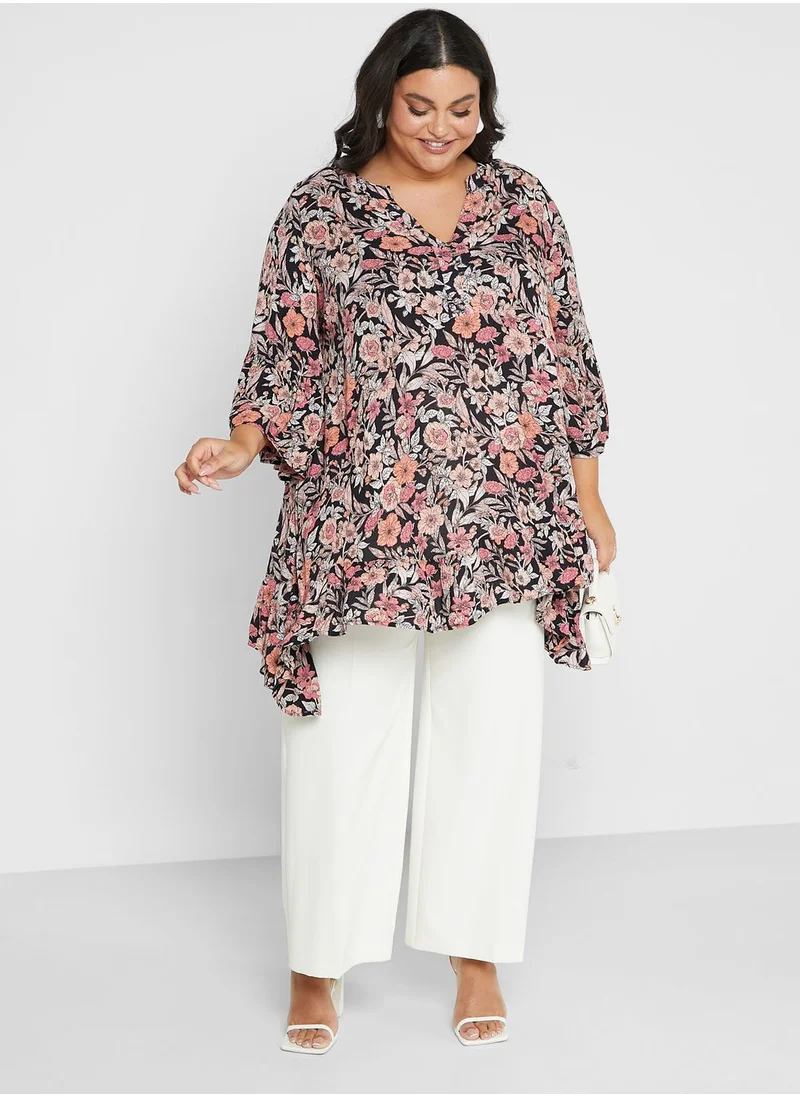 Avenue Floral Printed Ruffle Sleeve Tunic