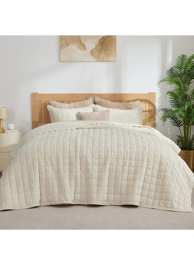 BEDELITE Velvet Quilt Set Queen Size - Luxury Velvet Comforter Bedding Set 3 Pieces, Soft Cozy Cream White Oversized Bedspread Coverlet for All Seasons with 2 Pillow Shams - Image 1