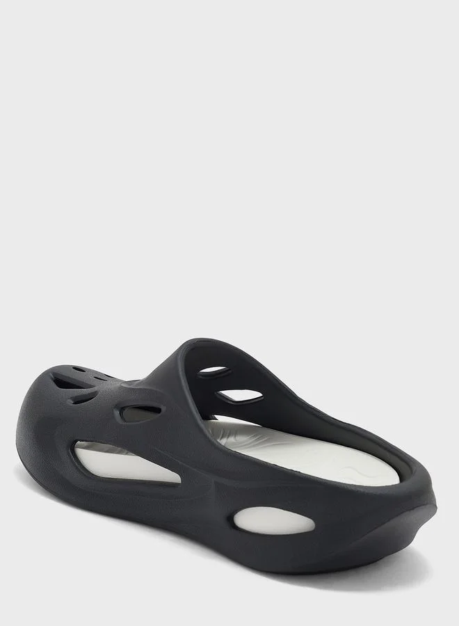 سفنتي فايف Casual Foam Clogs