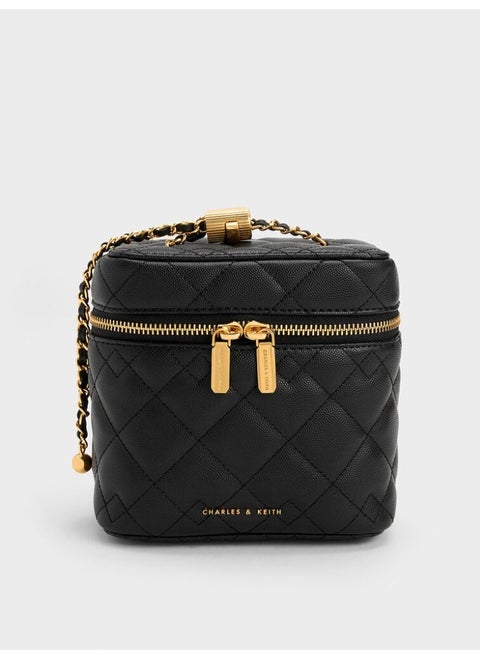 Nezu Quilted Boxy Bag - Black