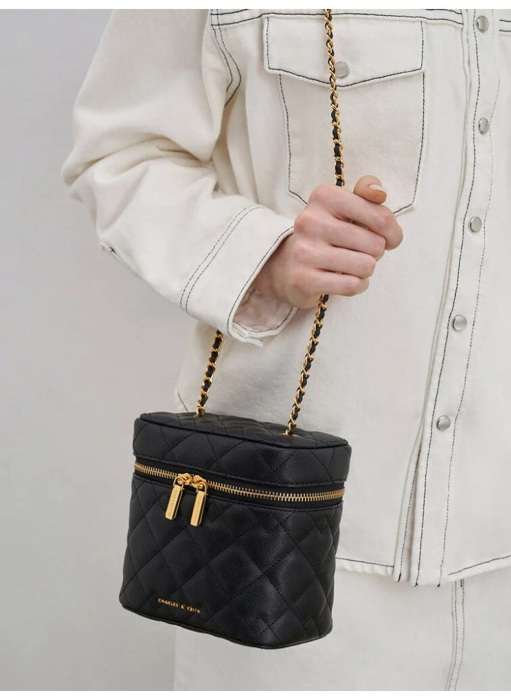 Nezu Quilted Boxy Bag - Black