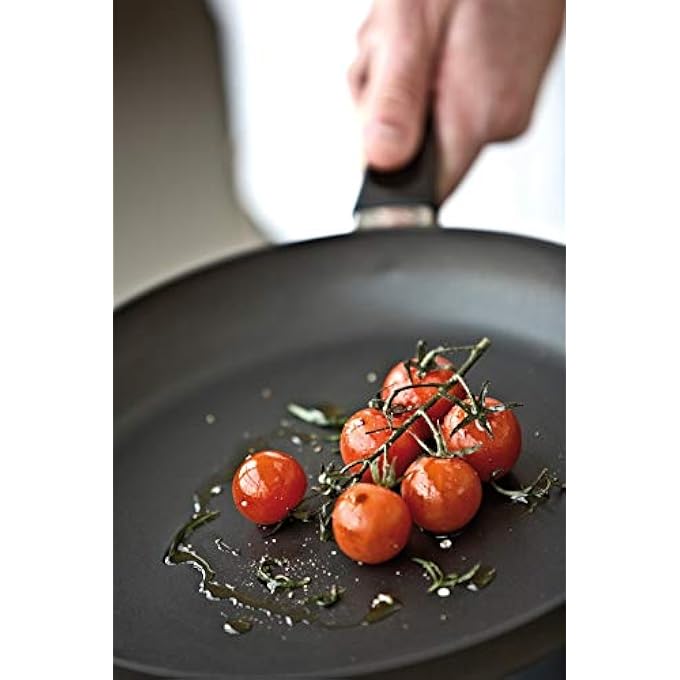 SCANPAN Classic Fry Pan Black 20 Cm - Image 4