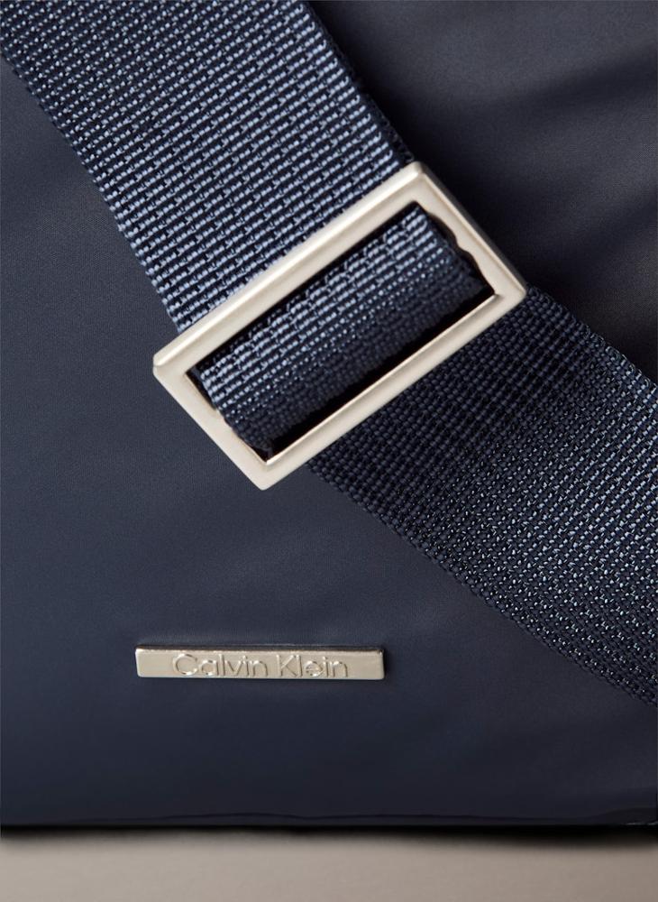 CALVIN KLEIN Casual Reporter Bag - Image 3