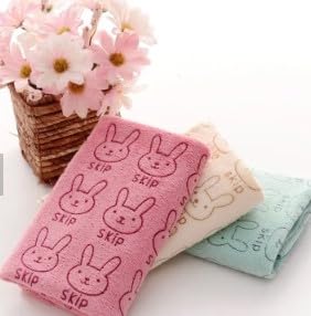 TEDDYIFY 100% Soft Cotton Baby Bath Towel for Infants/New Born/Babies (0-12 Months) (Colours & Prints Vary) (2), Multicolor, Count 1 - Image 3