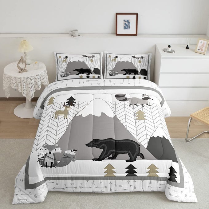 CUTE ANIMALS FULL SIZE COMFORTER SET CARTOON FOX BEAR BEDDING SET FOR KIDS ADULTS TEENS MOUNTAINS AND TREES COMFORTER LUXURY KIDS CARTOON QUILT SET ROOM DECOR 3PCS