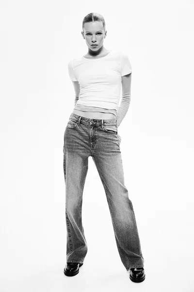 اتش اند ام جينز بخصر مرتفع بقصة واسعة