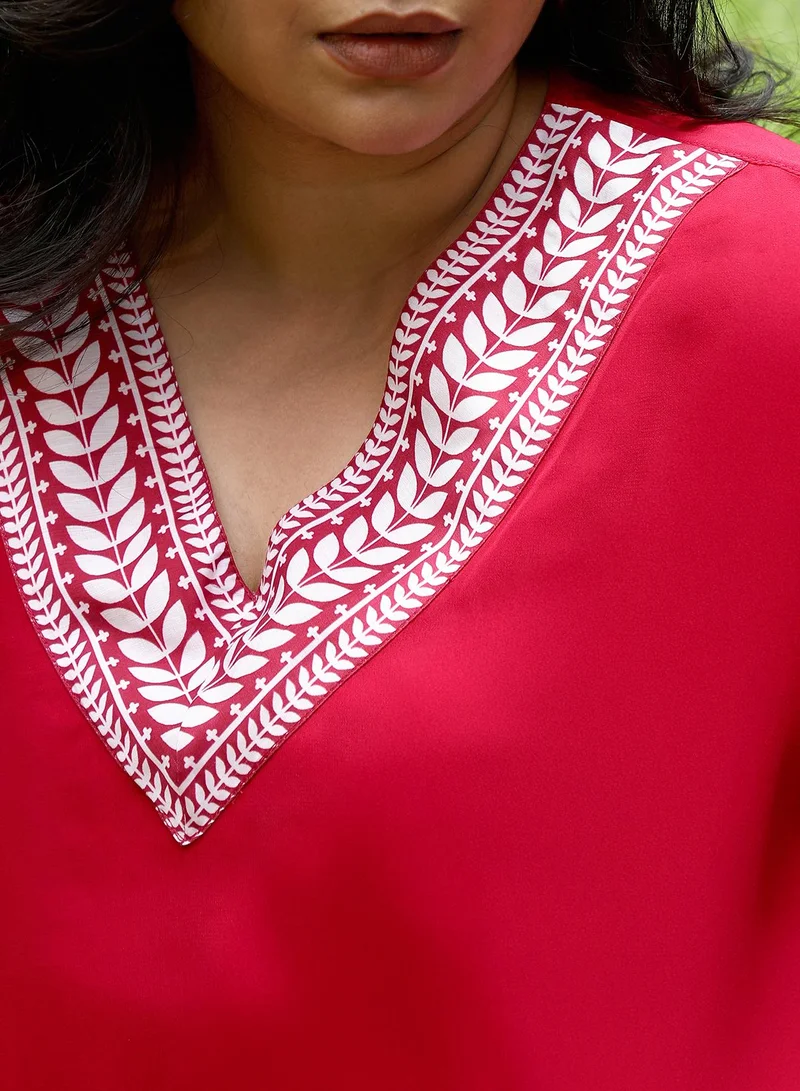 Instafab Plus Instafab Plus Women's Scarlet Red Indie Leaf-Lined Imprint Kurta Set For Ethnic Wear | V-Neck, Long Flared Sleeves | Floral Placement Print Plain Fabric | 2 Piece Kurta Set For Casual & Evening Wear