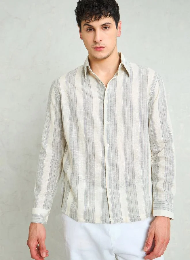ساسافراس قميص رجالي مخطط بأكمام طويلة ومقاس مريح