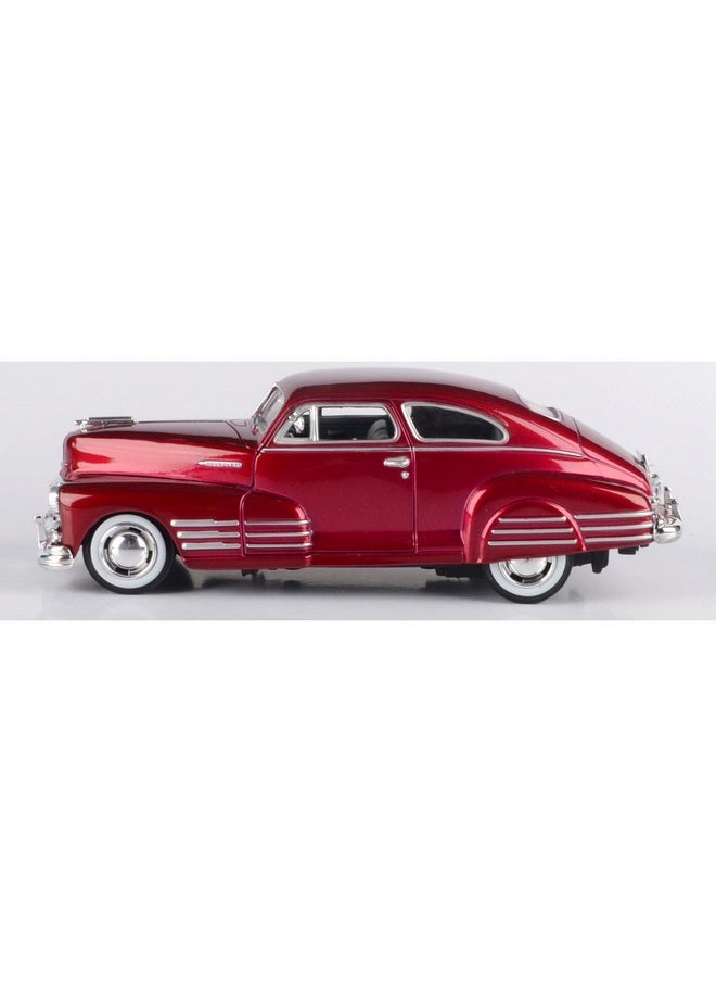Motor Max 1948 Chevy Aerosedan Fleetline, Red - Motormax Premium American 73266 - 1/24 Scale Diecast Model Car, unisex-children  - Image 3