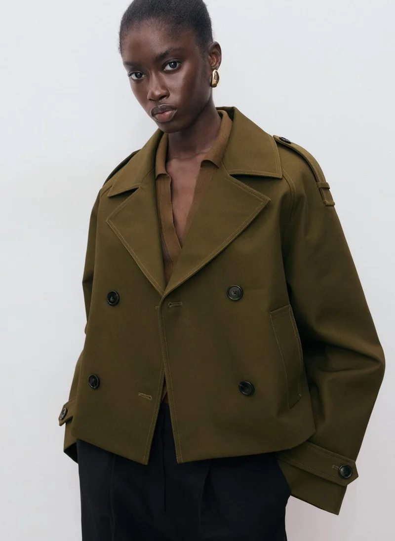 MANGO Oversized short double-breasted trench coat