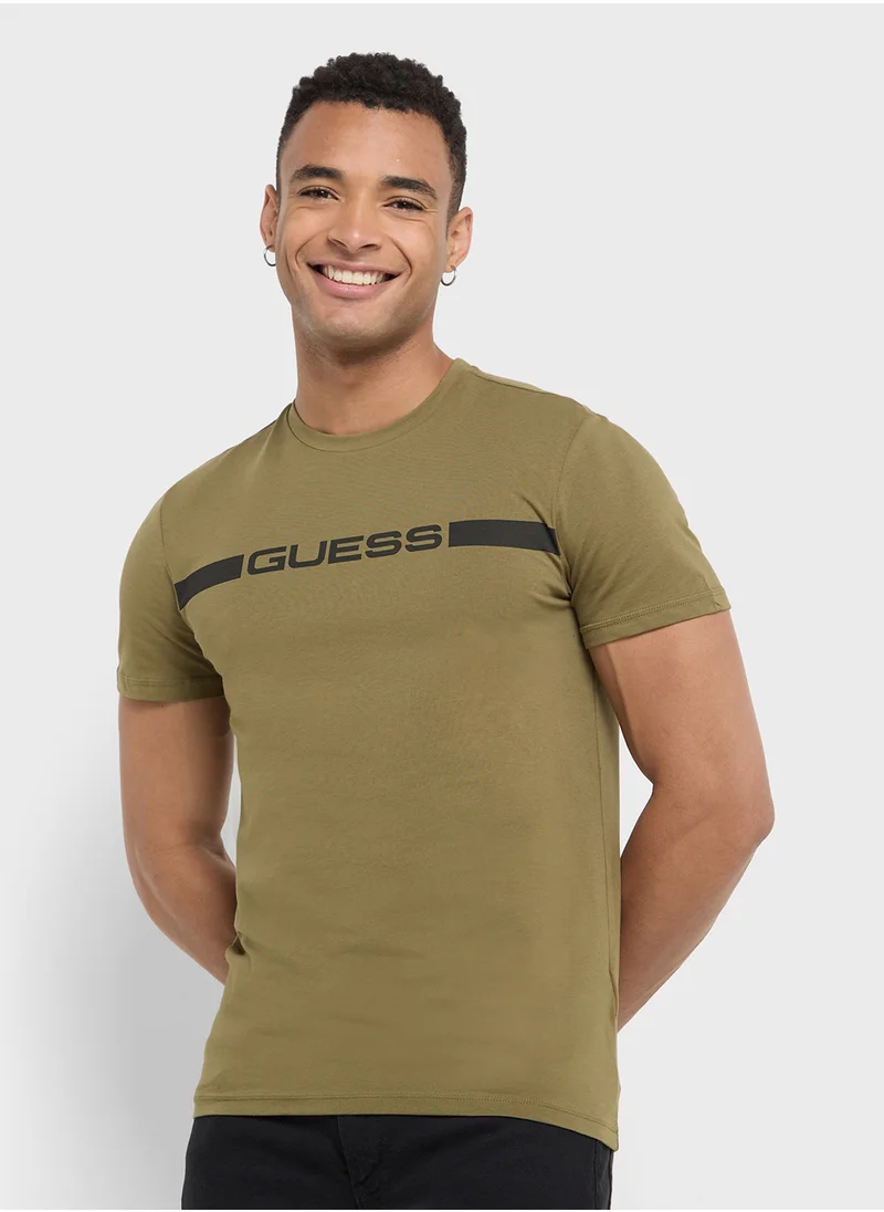 GUESS Logo Detailed Crew Neck Short Sleeve T-Shirt