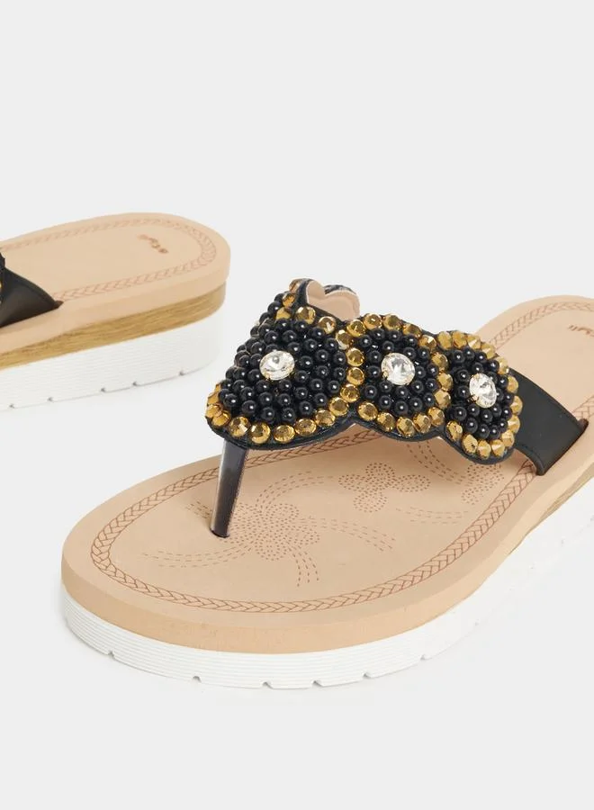 Styli Embellished Pearl Flower Pattern Flat Sandals