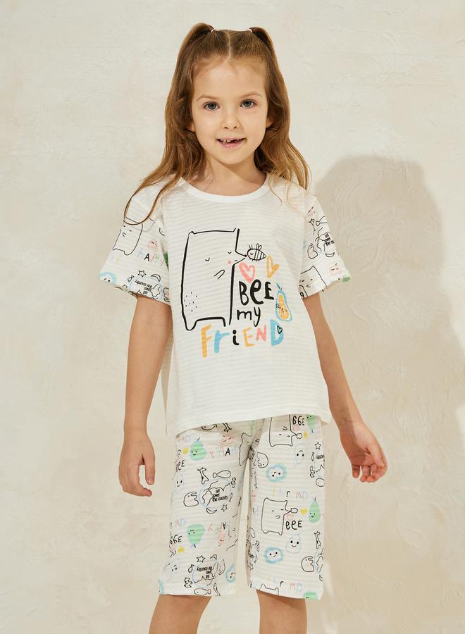 Styli Cartoon Print T-Shirt and Crop Pants Set - Image 2