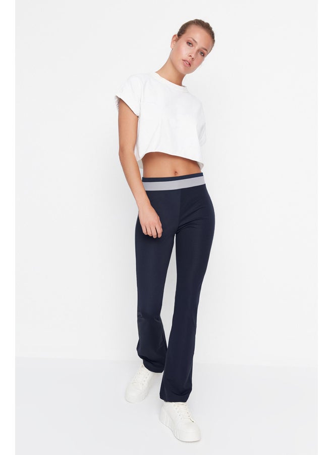 trendyol Navy Blue Scuba/Diversible Relaxed Cut Spanish Leg Sports Trousers TWOAW20EA0083. - Image 3