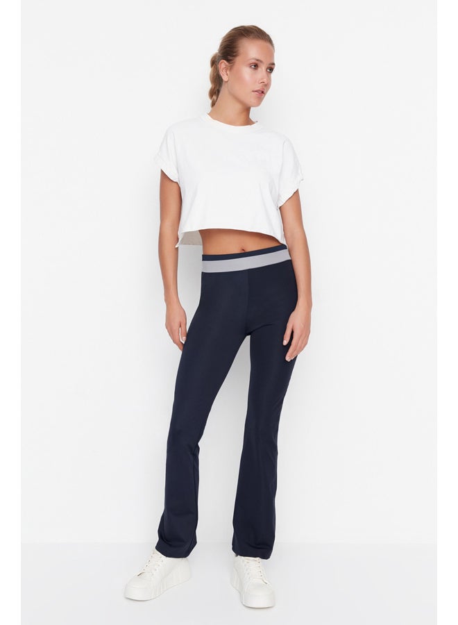 trendyol Navy Blue Scuba/Diversible Relaxed Cut Spanish Leg Sports Trousers TWOAW20EA0083. - Image 2