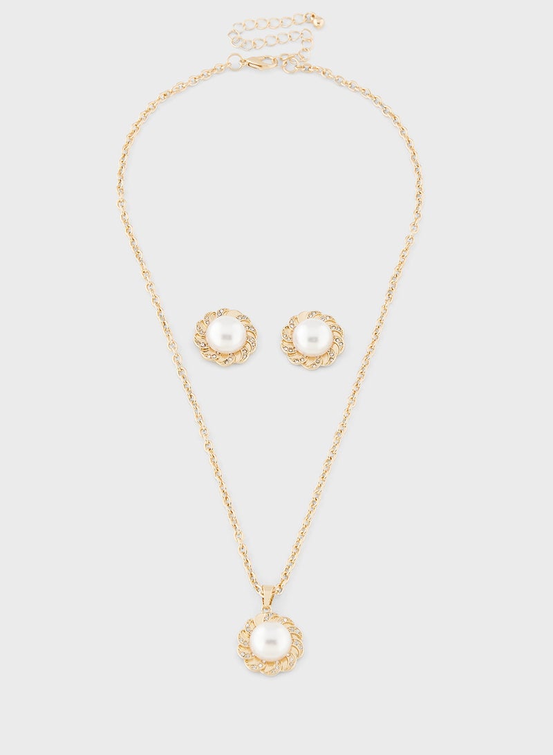 ELLA Pearl Floral Pendant Necklace & Earrings Set  - Image 1