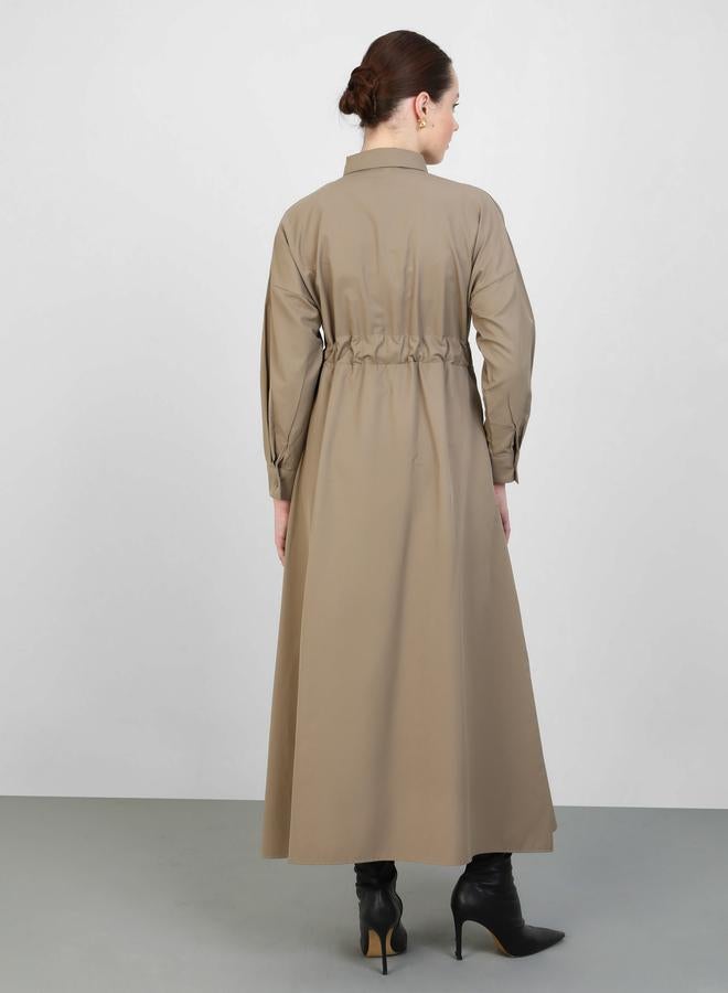 رفقة من مودانيسا فستان ماكسي بني من رفقة بحزام رباط - Image 5