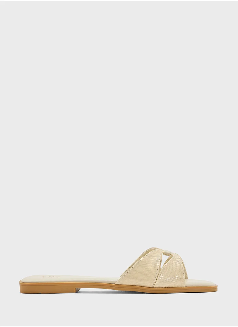 ايلا Casual Flat Sandal