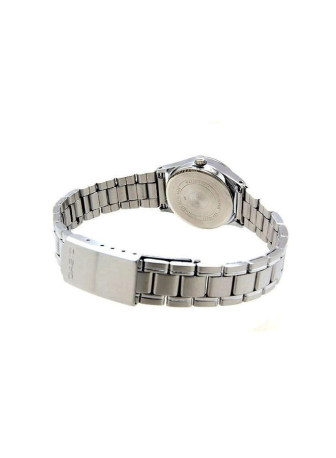 Casio LTP-V004D-7B2UDF Women’s Stainless Steel Analog Watch – White Dial with Silver Bracelet - Image 3