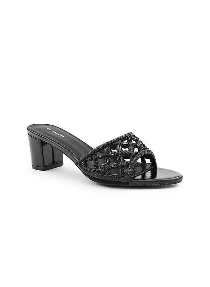 أيقون Chic peep-toe slipper with comfortable heel.