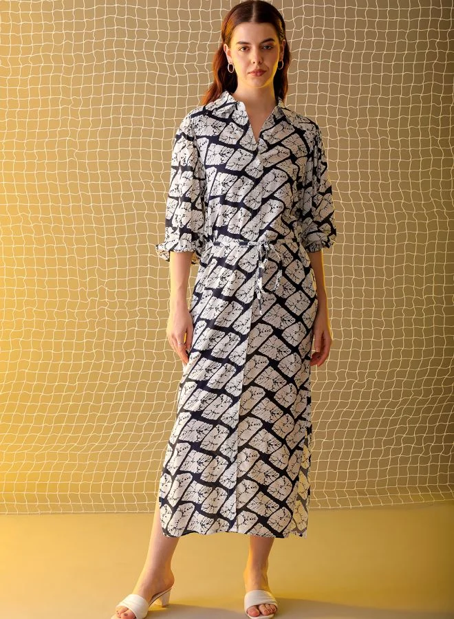 مرفوعة Women Regular Fit Casual Geometric Print Dress