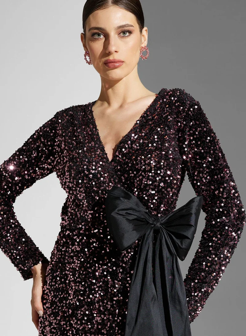 Namshi x Dana Shimmer Wrap Dress With Tie