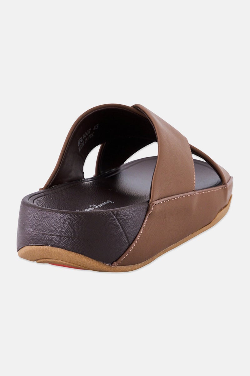 English Laundry Men Slip On Arabic Sandals, Brown - Image 2