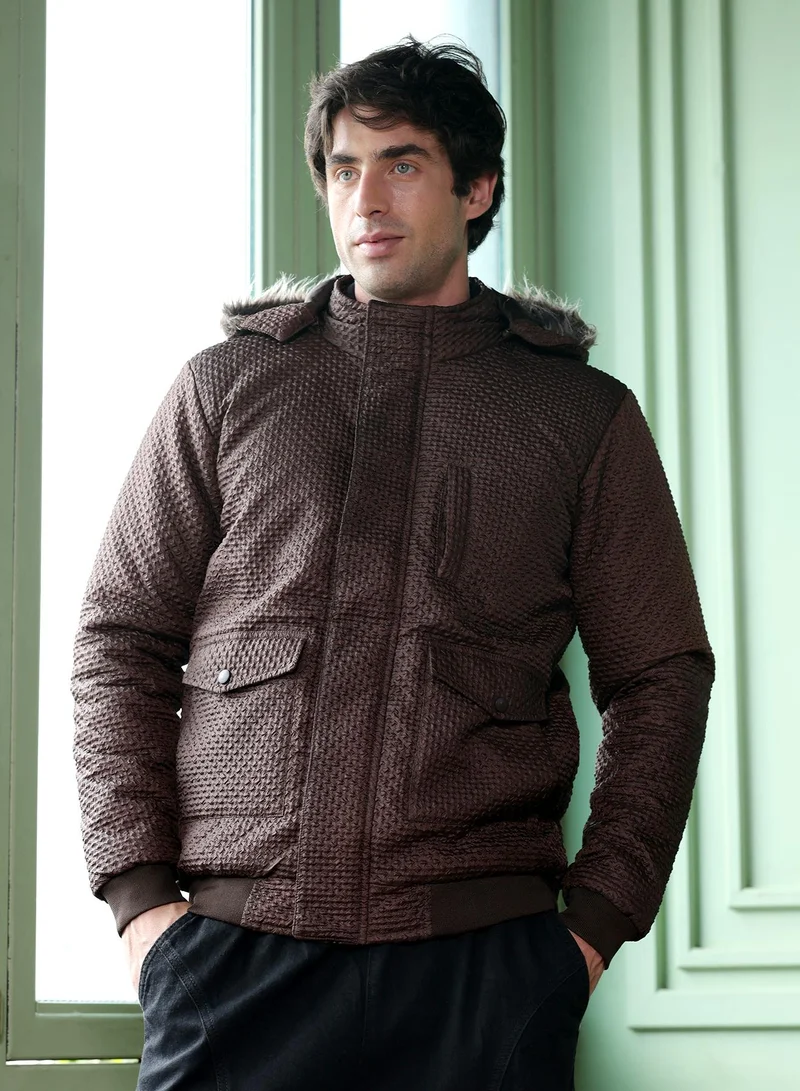 Campus Sutra Men Diamond-Tactile Puffer Jacket | Stand Collar, Long Ribbed Cuff Sleeves | Zipper , Ribbed-Straight Hem | Solid Textured | Woven Fabric For Casual & Daily Wear | Coffee Brown