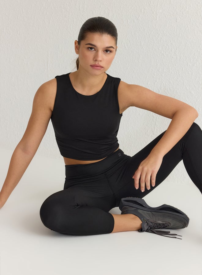 trendyol Black Brushed Soft Fabric 2 Layer Padded Sports Bra Knitted Top/Blouse - Image 3