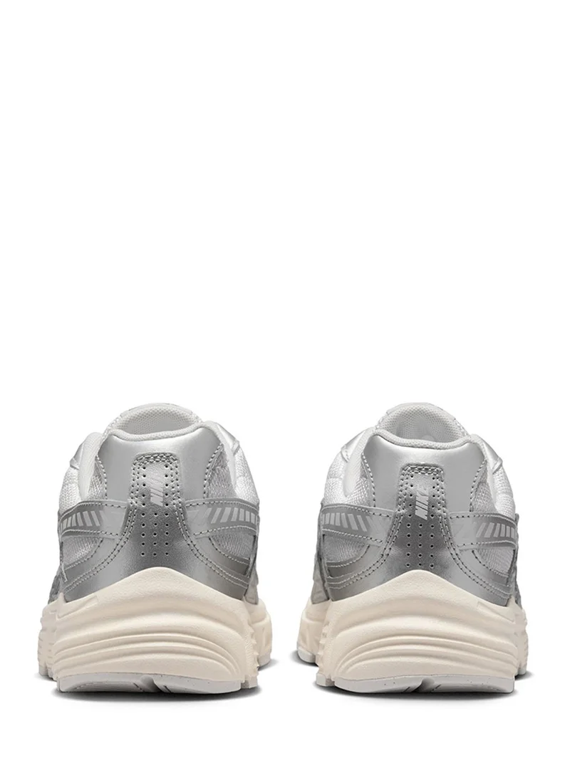 Nike Initiator Trk3