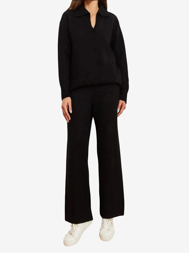 بيانكو لوتشي طقم سترة طويلة بياقة سبعة وبنطلون واسع من لوكسي محبوك بنقوش