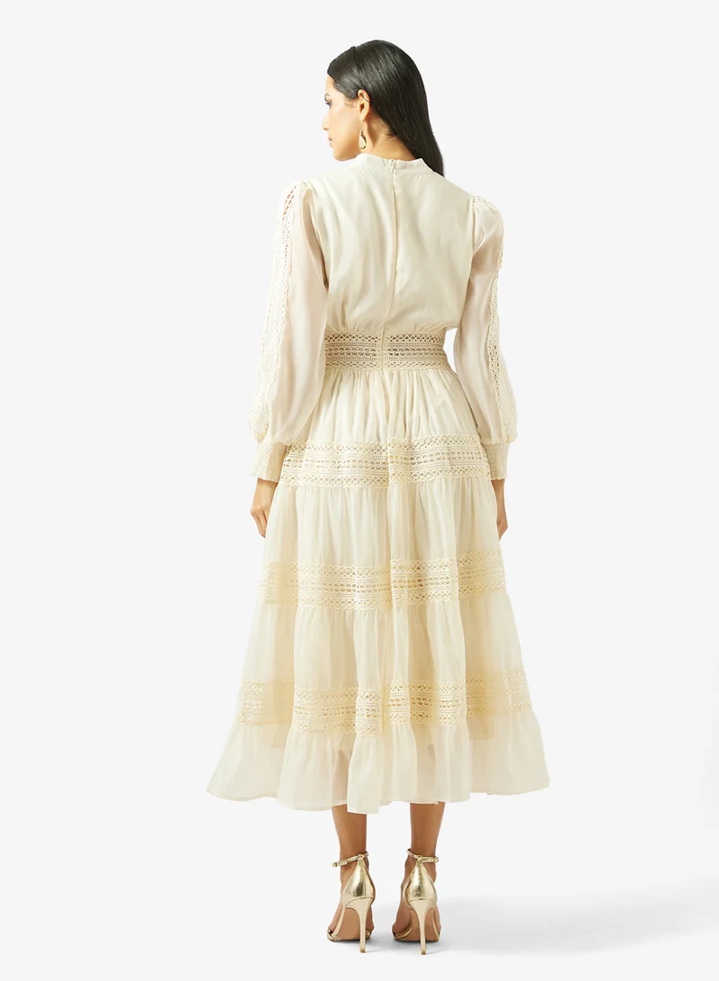 خزانة Tiered Dress With Ladder Lace