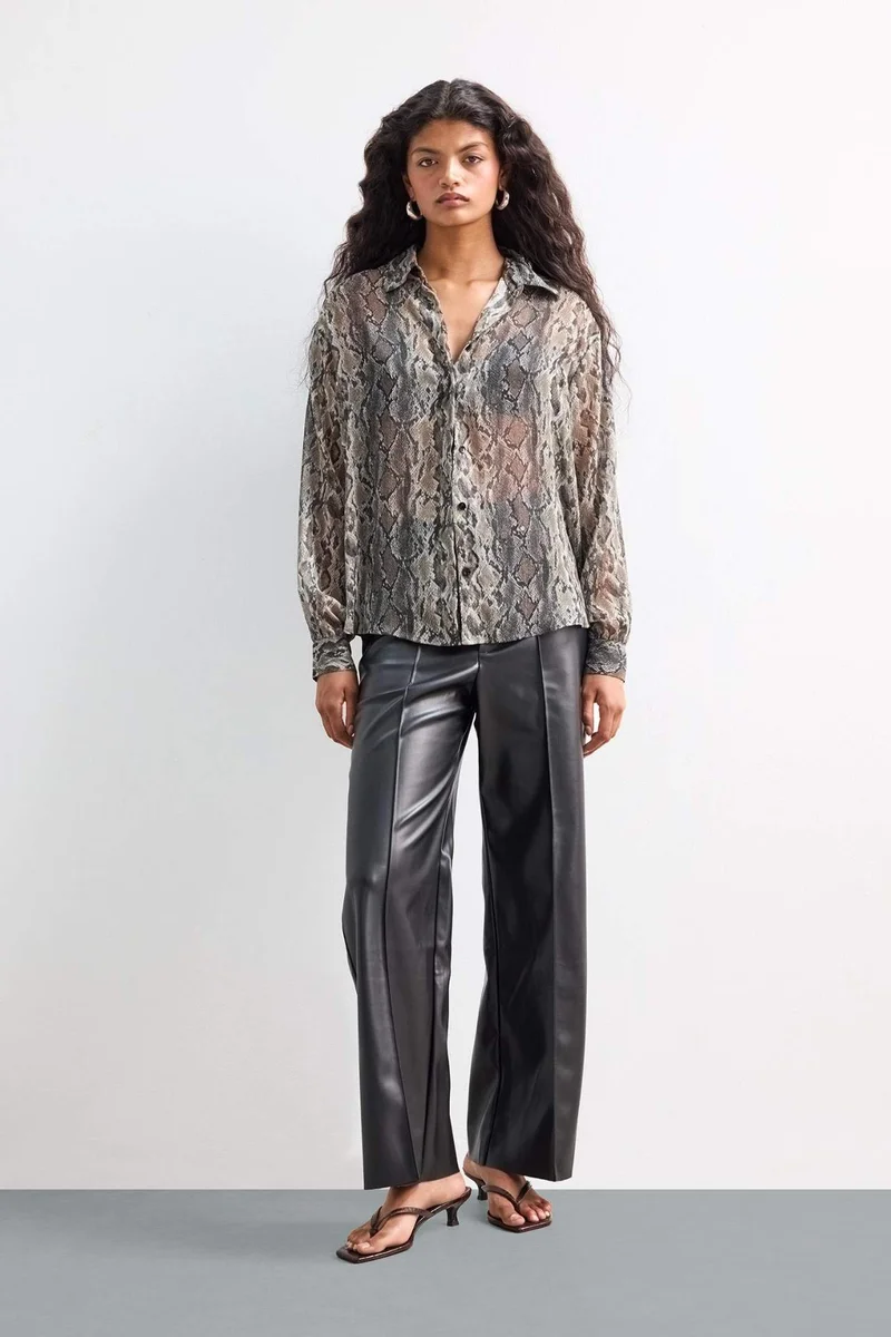 ديفاكتو Wide Leg Zippered Long Leather Trousers