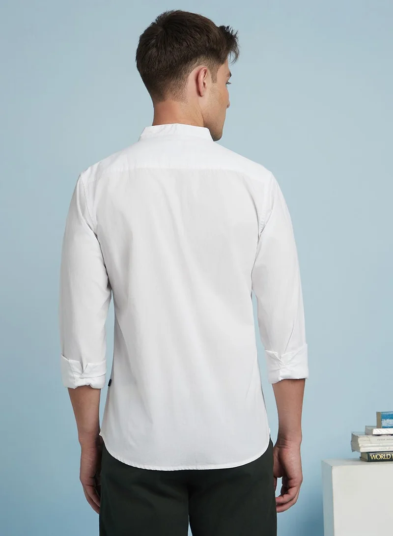 Dennis Lingo Men's White 100% Cotton Solid Button Down Regular Fit Shirt