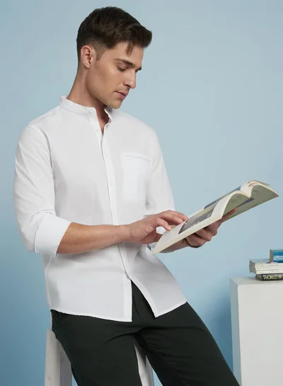 Dennis Lingo Men's White 100% Cotton Solid Button Down Regular Fit Shirt