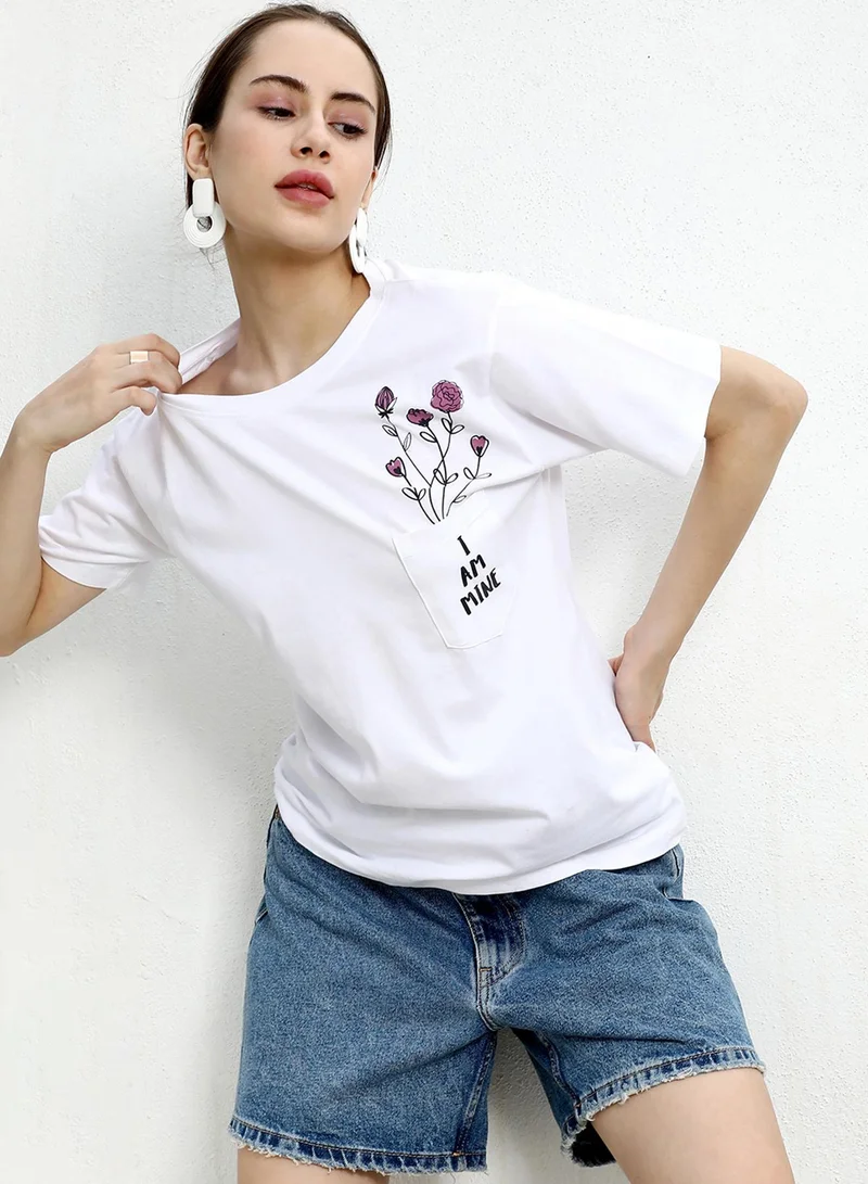 Women's White Graphic Print Top