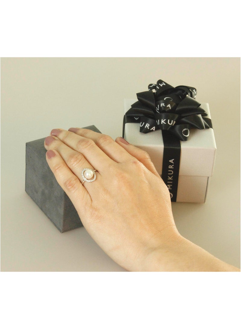 MIKURA Ring, Freshwater Pearls, A Quality, White Color, 8.0-7.5MM, 18KW, 24D-0.11Cts, G/H Color, VS Clarity  - Image 4