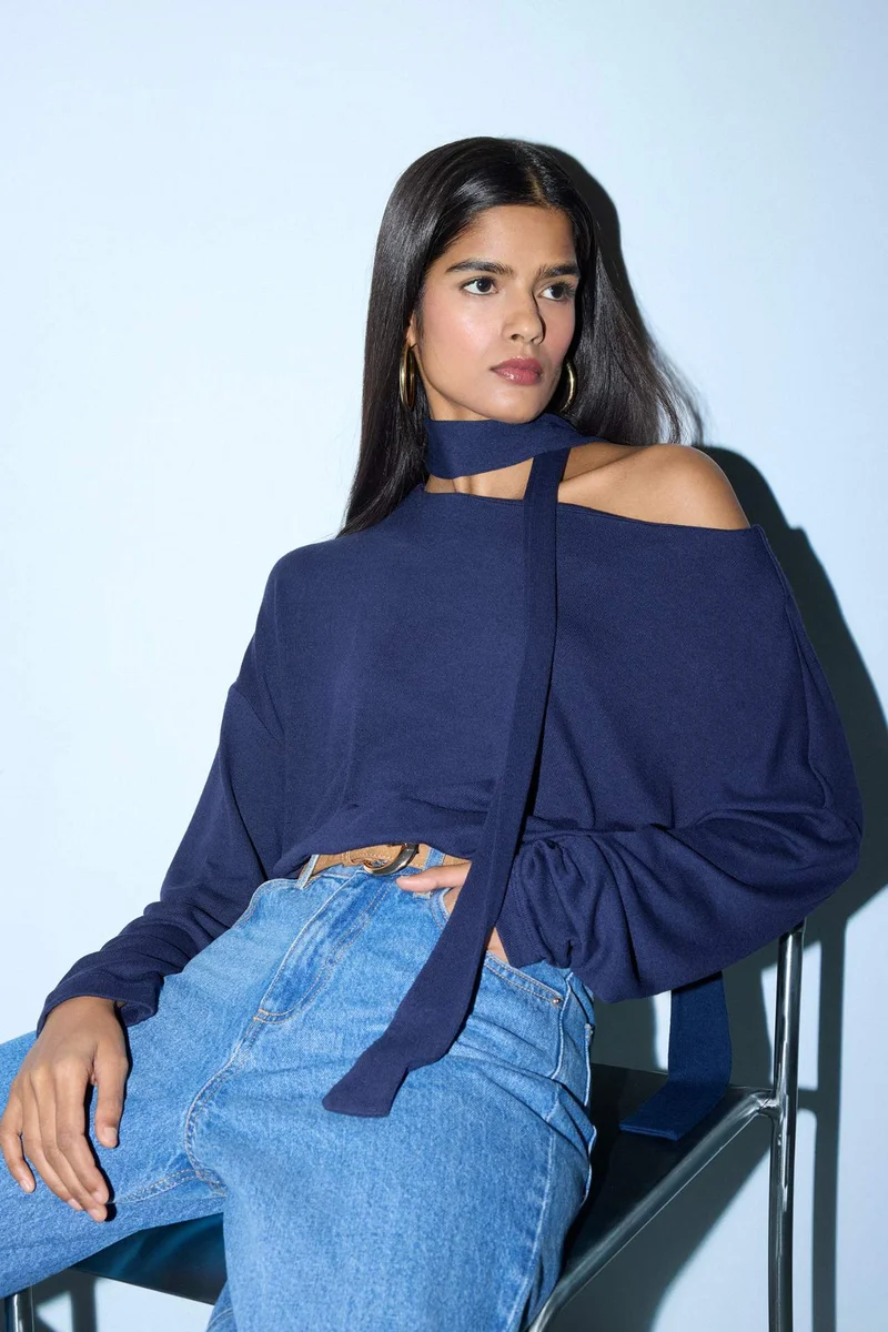 ديفاكتو Loose Fit Boat Neck T-Shirt