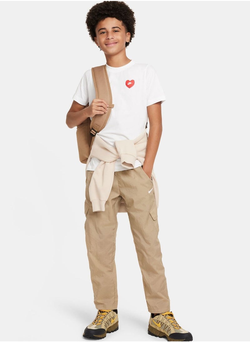 Nike - Youth Nsw Heart T-Shirt - Image 1