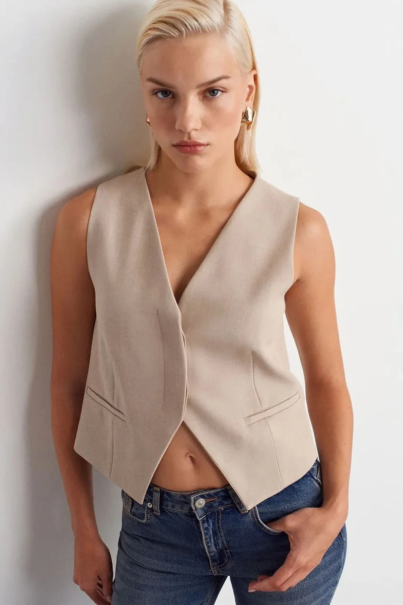 DILVIN Crop Button Waistcoat