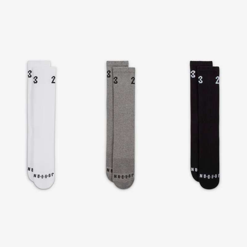 Jordan White Essentials Crew Socks (3 Pairs)  | Best Price UAE